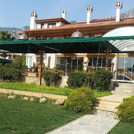 Kerme Ottoman מלון